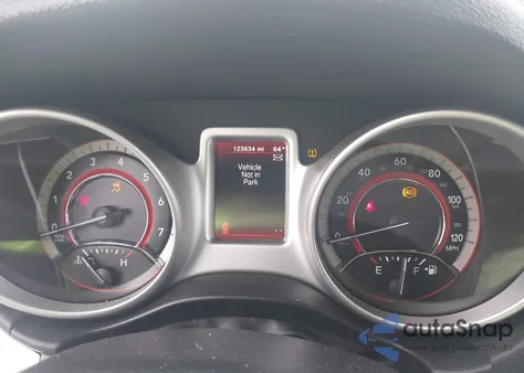 2018 Dodge Journey Se z USA, uszkodzony, nr VIN 3C4PDCABXJT527312